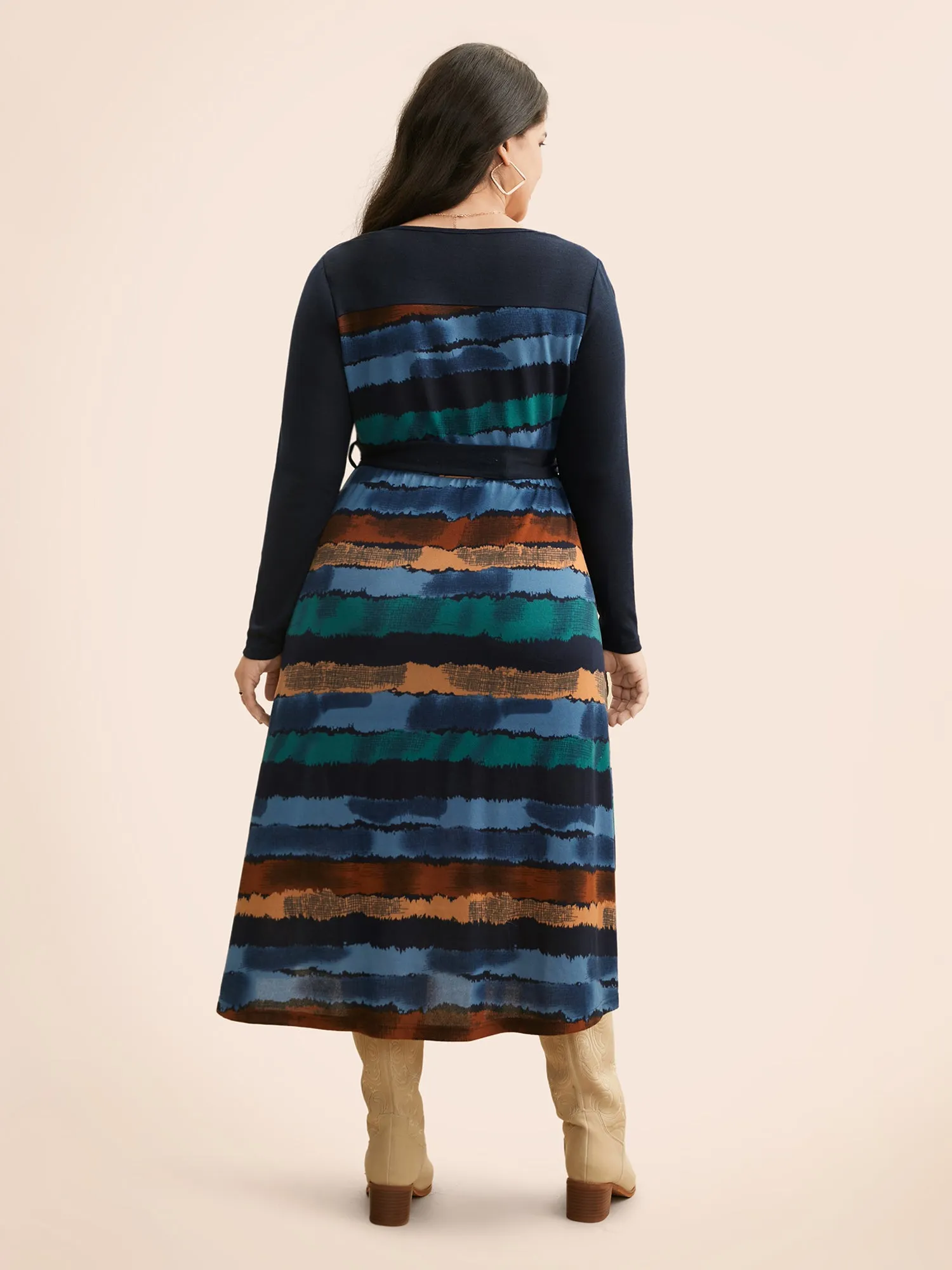 Contrast Striped Round Neck Midi Dress
