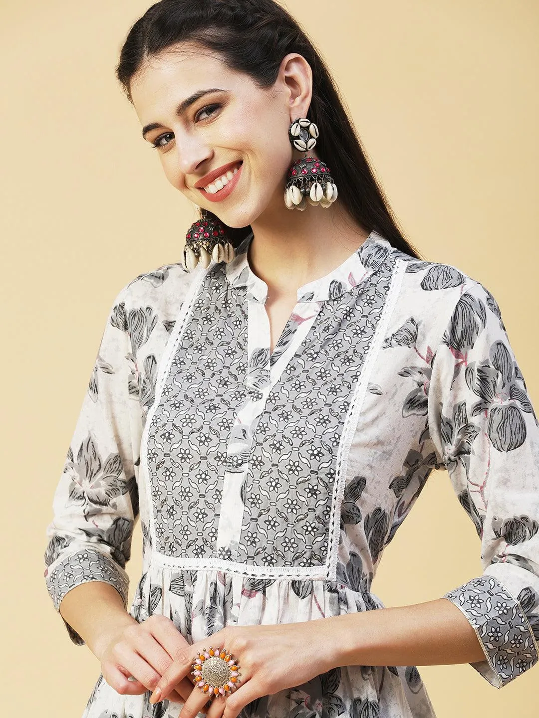 Floral Printed Hand Embroidered Kurta With Pants & Dupatta - White