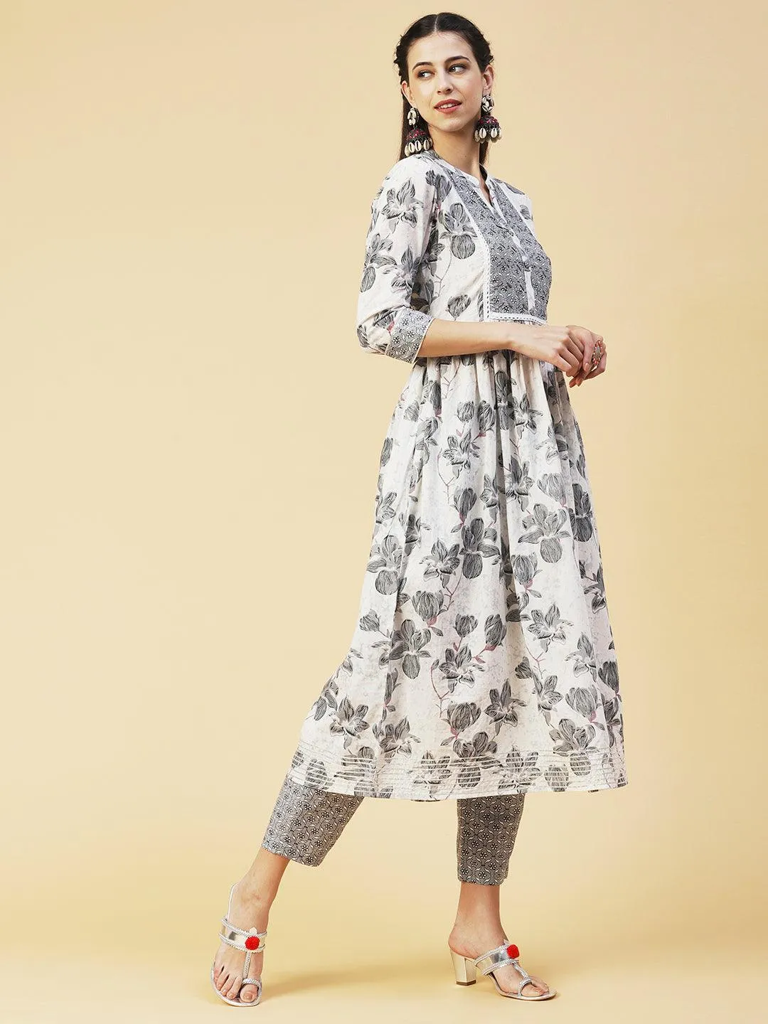 Floral Printed Hand Embroidered Kurta With Pants & Dupatta - White