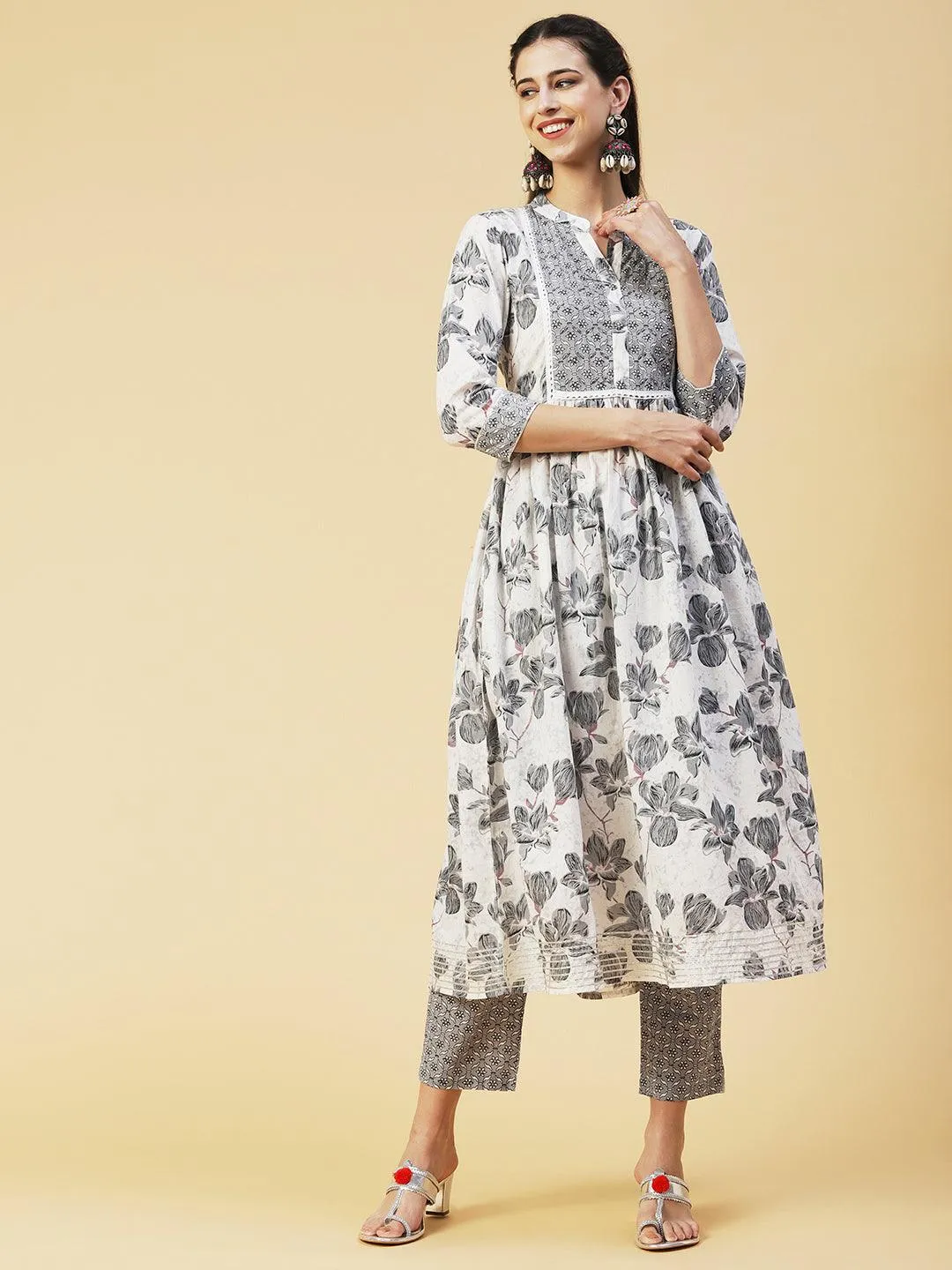 Floral Printed Hand Embroidered Kurta With Pants & Dupatta - White
