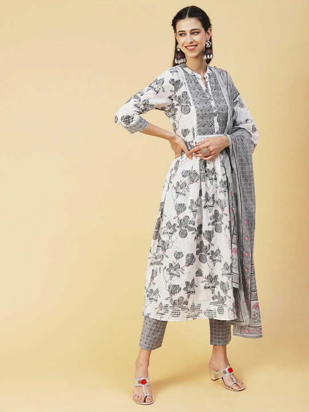 Floral Printed Hand Embroidered Kurta With Pants & Dupatta - White