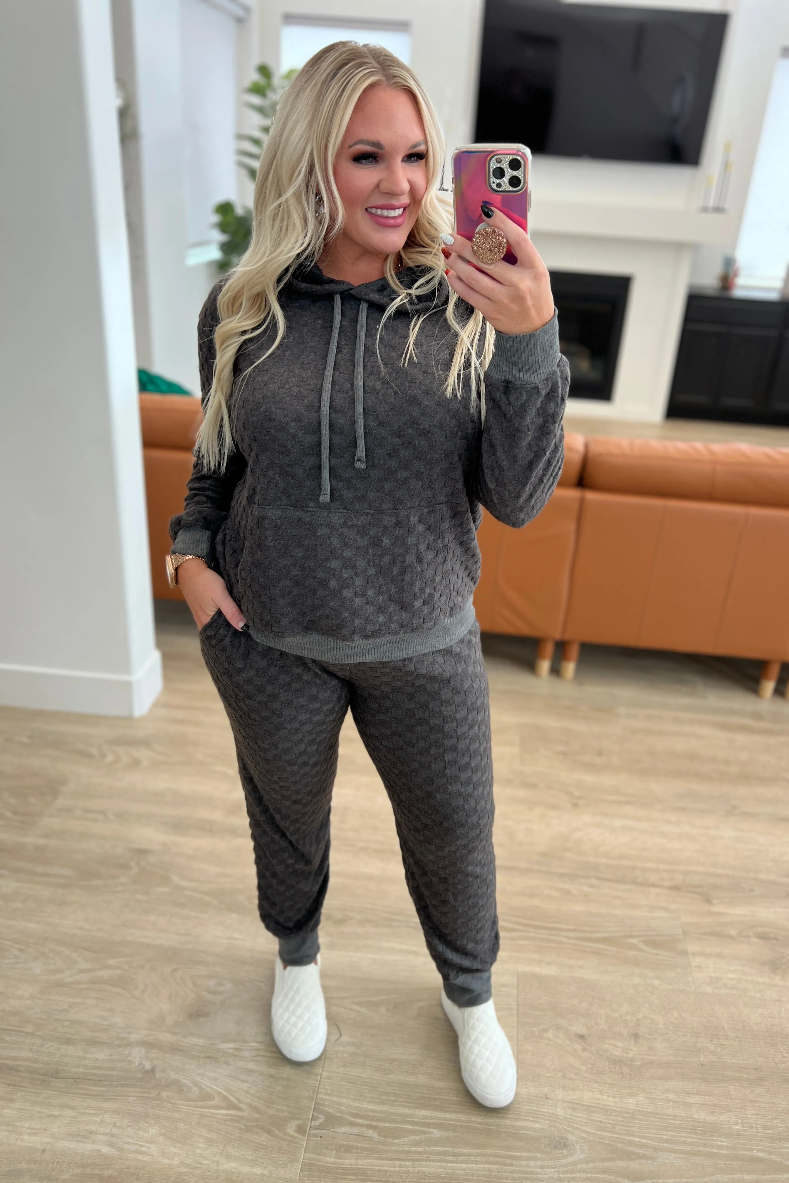 Mic Check Checkered Lounge Set